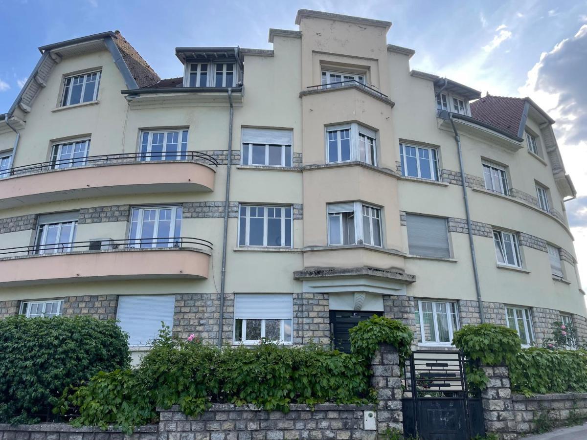 Ferienwohnung Situe A 5 Minutes De La Gare Besançon Exterior foto